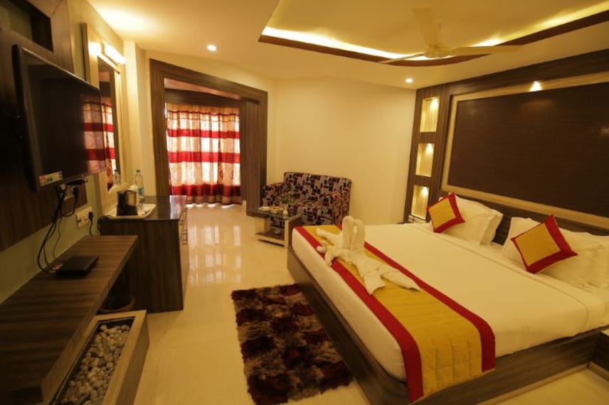 Balaji International-4